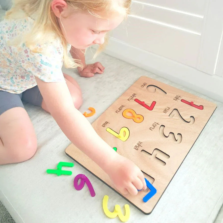 1-10 Te Reo Numbers Puzzle Brights