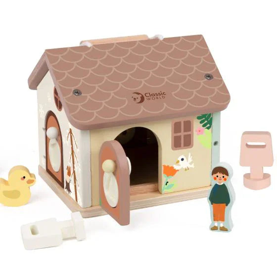 Wooden Locking House Classic World