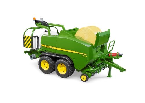 John Deere Wrapping Baler